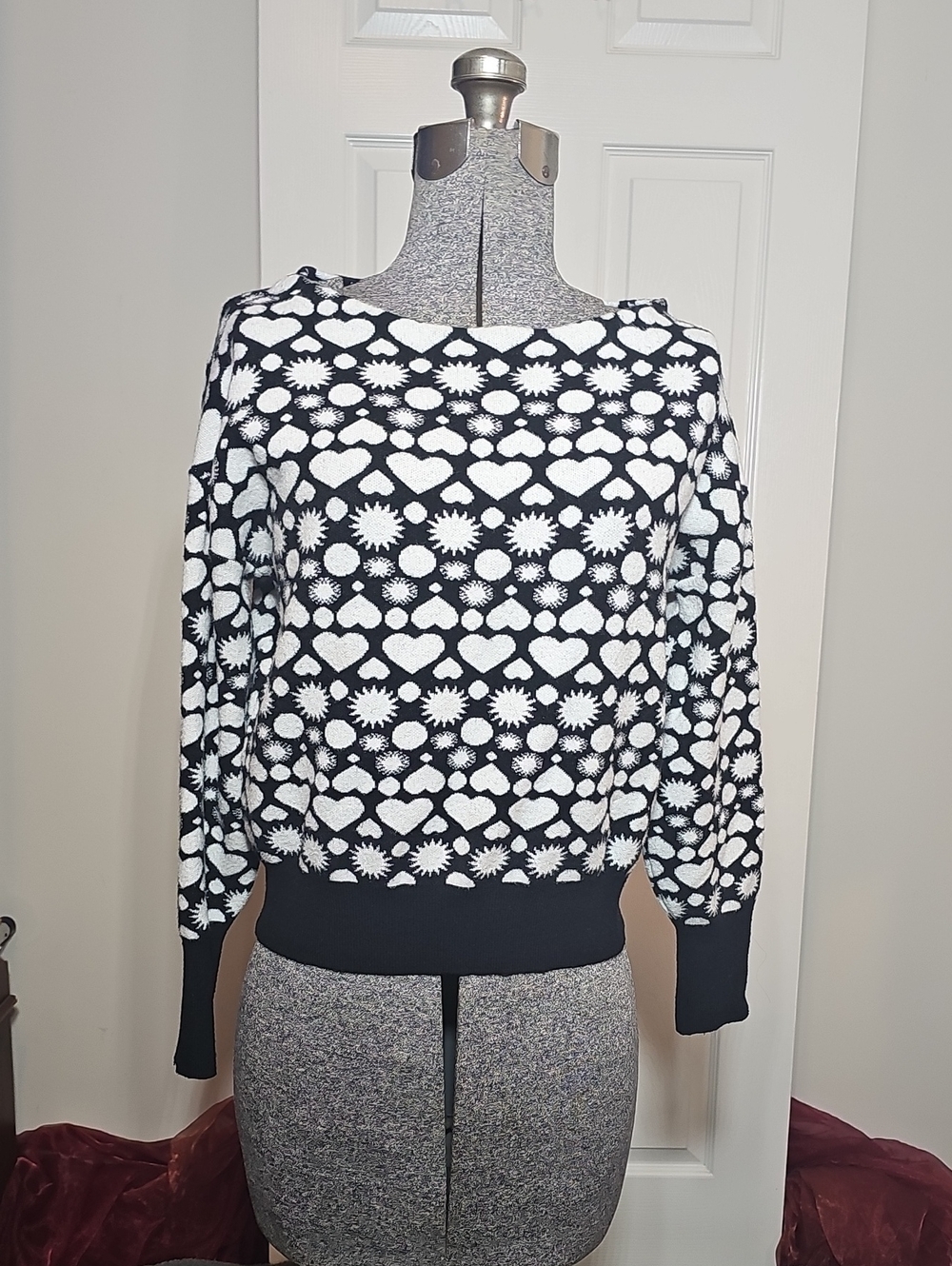 Maeve Anthropologie Black White Heart Jacquard Knit Sweater Size Small Pullover